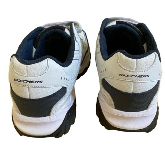 Skechers Men Final Cut Walking Sneakers sz 9.5 - Picture 3 of 5